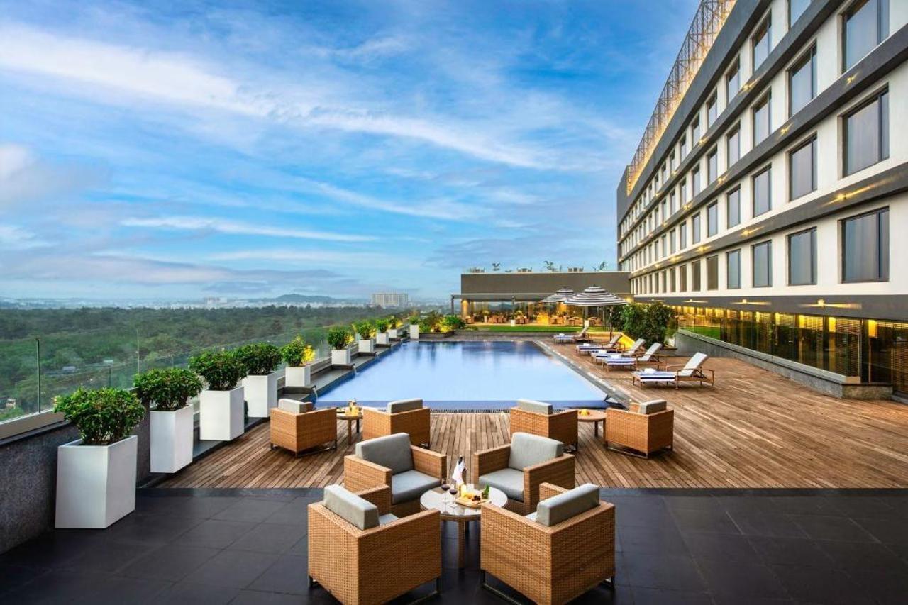 Vivanta Bhubaneswar Dn Square ภายนอก รูปภาพ